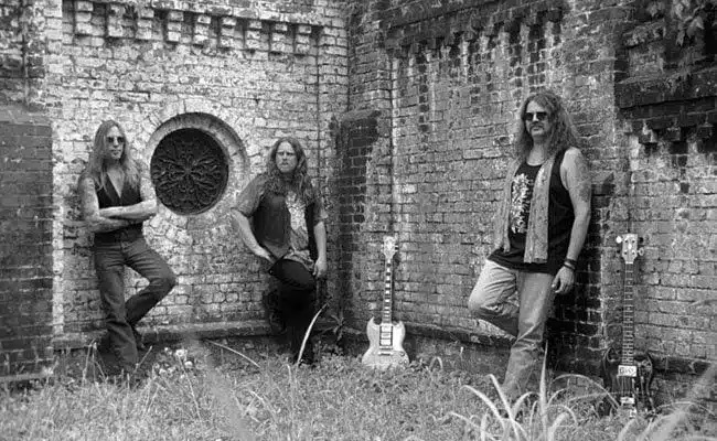 Black and white photo of Gov't Mule